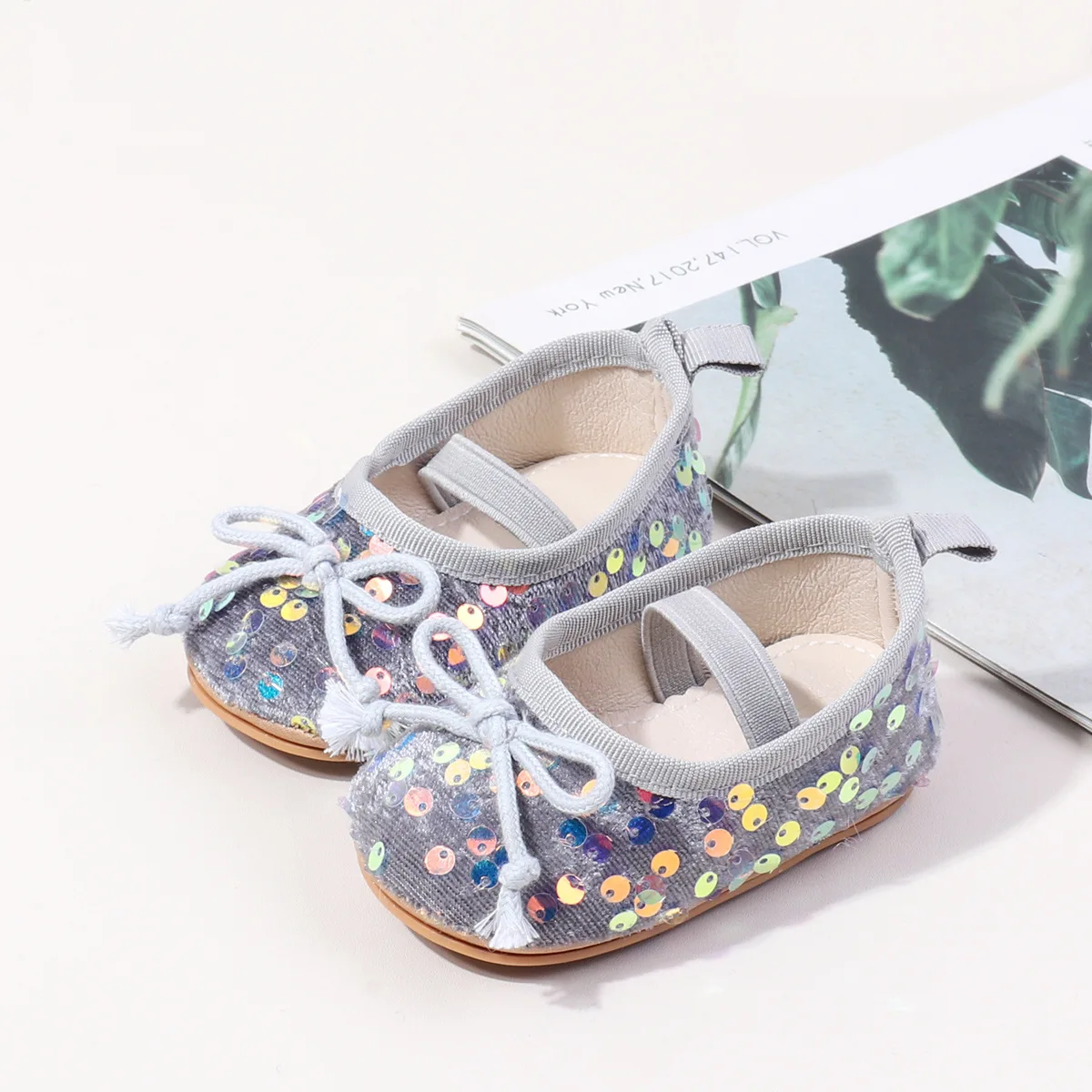 아기신발 Princess Shoes Spring Autumn New Fashion Baby Shoes Sparkling Soft Bot Butterfly Knot Girl Shoe Anti Slip Walking Shoe