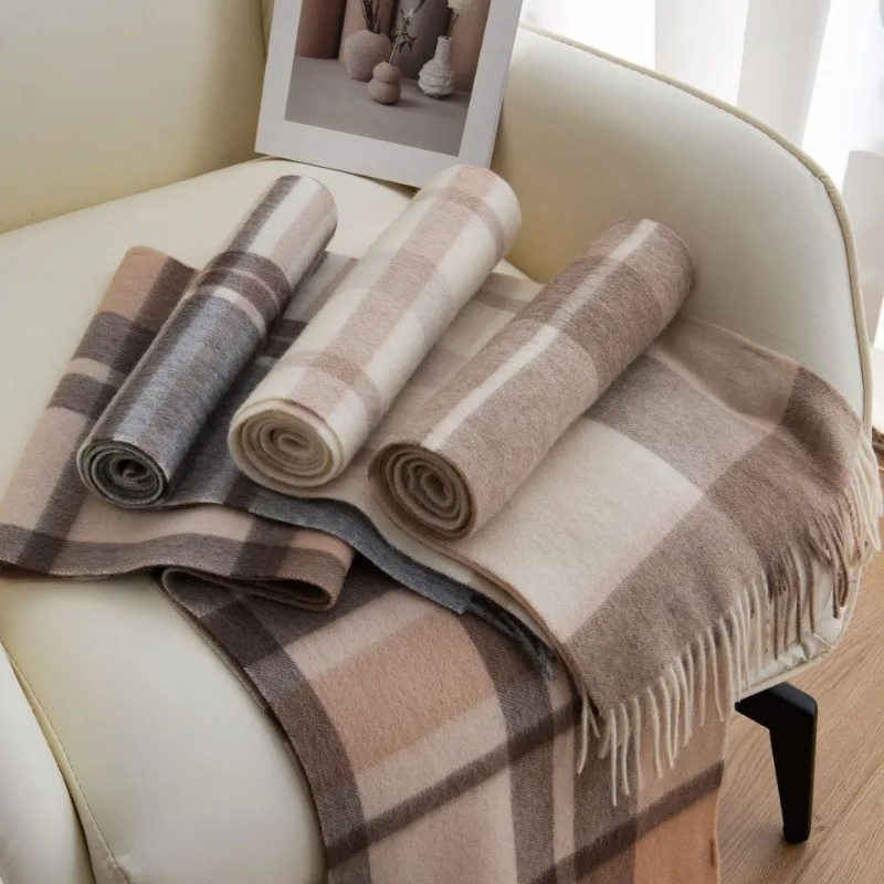 Thickened Autumn and Winter Plaid 100% Wool Scarf with Womens High End Feel Tassel Fashion Warm Scarf Comfortable Shawl