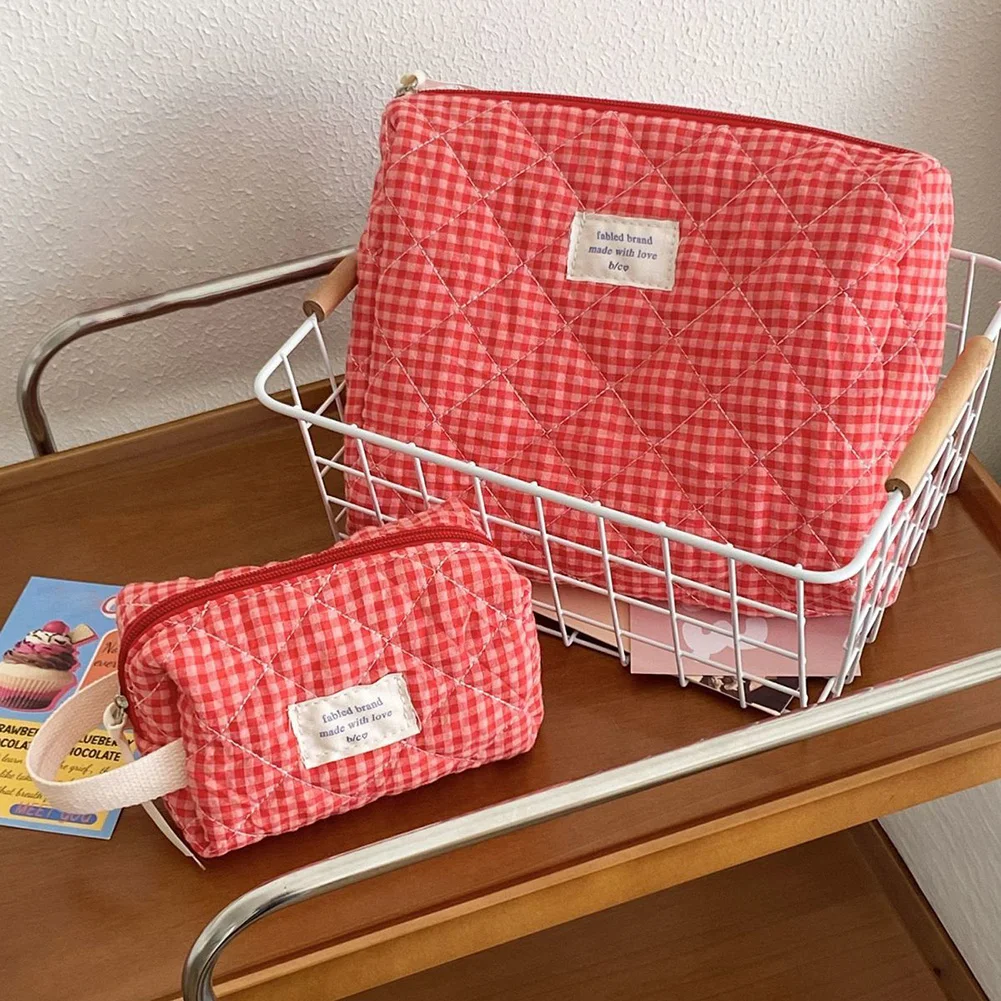 Large Capacity Cotton Makeup Bag Women Checkered Brushes Storage Bag Sweet Cute Travel Toiletry Bag Casual Ladies Soft Organizer 2
