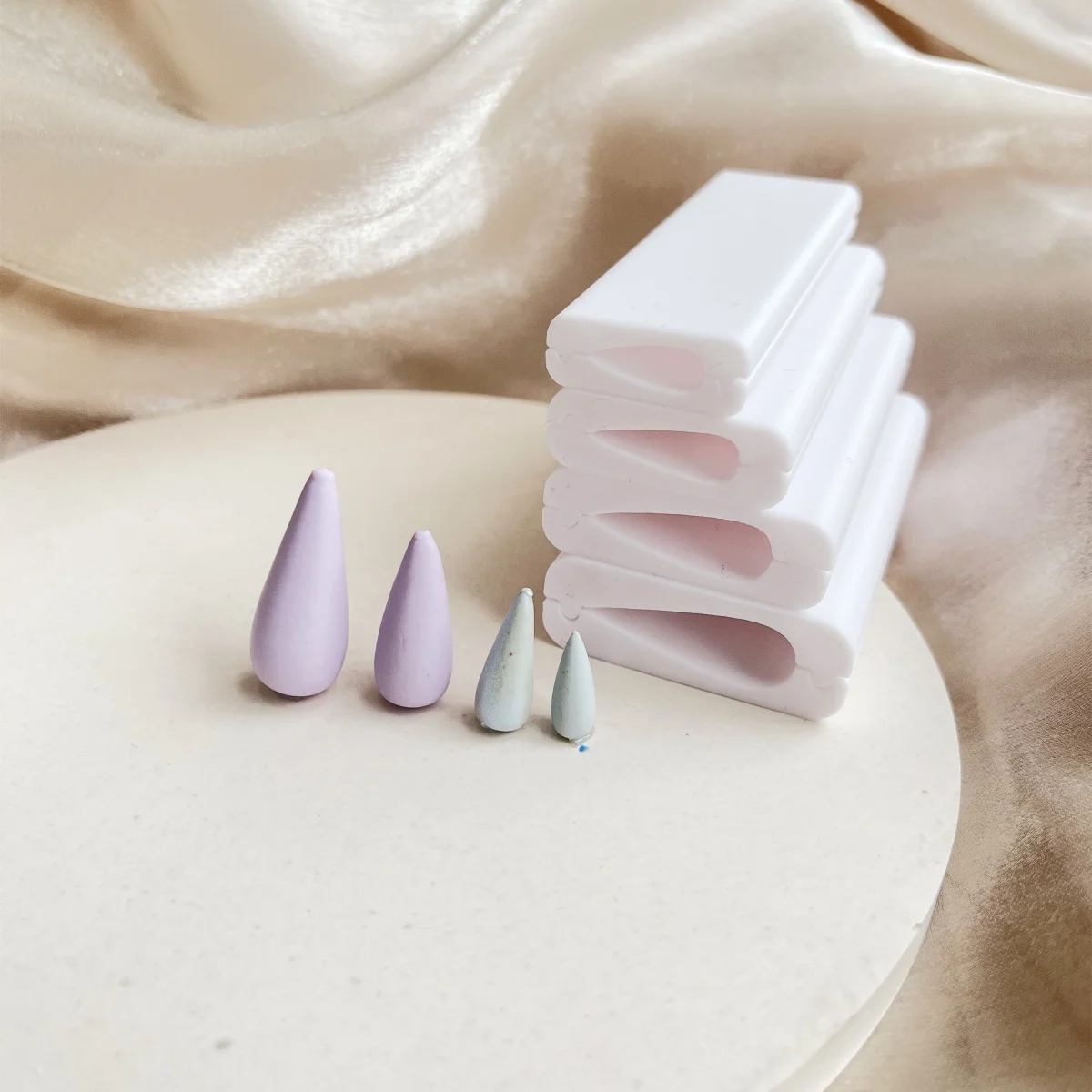 clay water drop shaped bead roller 5