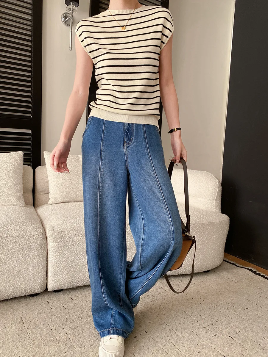 Frühlings-Damenjeans in unifarbenem, dekonstruktivem Design, mit hoher Taille und weitem Bein für eine schlankmachende Optik. – Detail 4