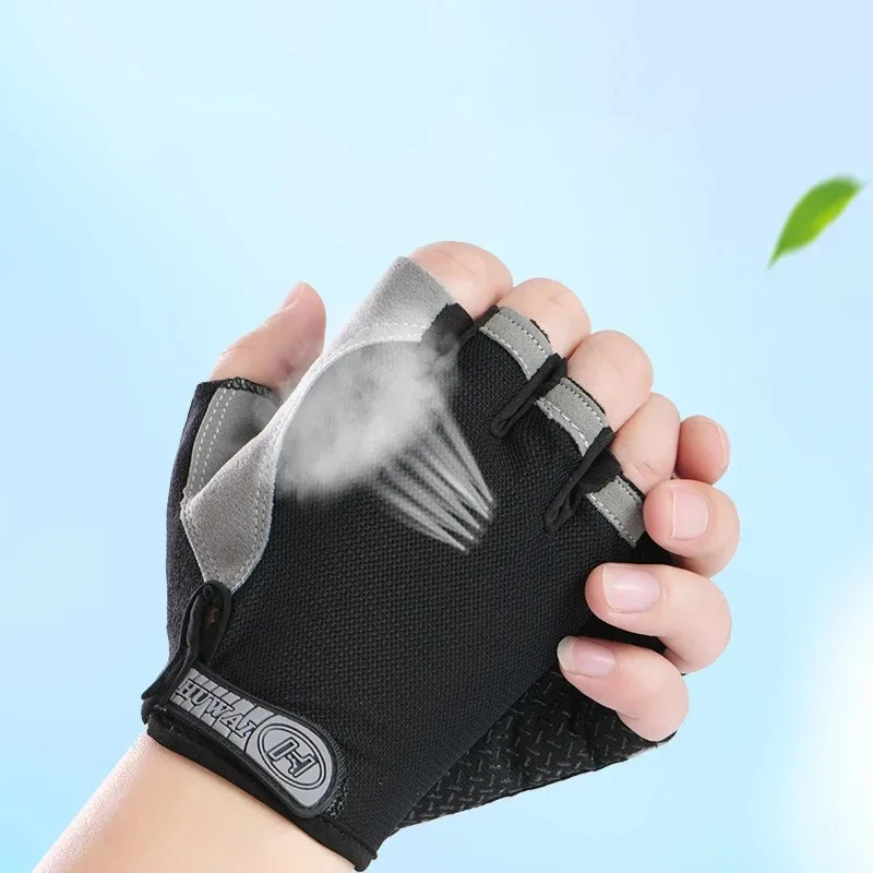 1 Pair Cycling Gloves Breathable Anti-slip Half Finger Mtb Road Bicycle Gloves Shock-Absorbing Sunscreen Fitness Bicycle Gloves