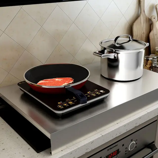 주방 생활을 편리하고 위생적으로 만드는 오븐 캐비닛 랙