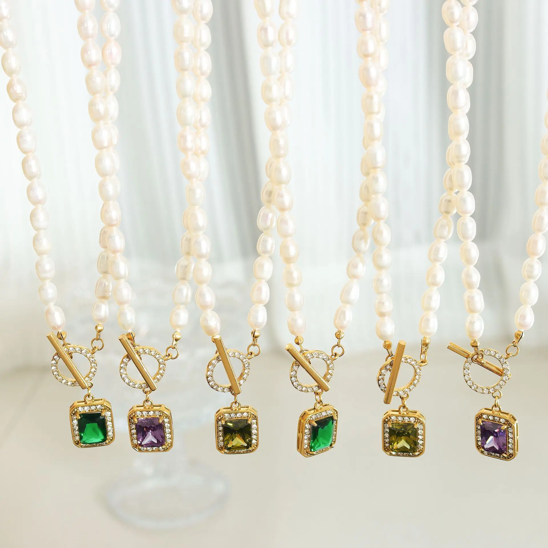 Natürliche Süßwasserperlen-Halskette für Damen, Edelstahl-Anhänger mit grünem und violettem Zirkon, luxuriöser Schmuck als Geschenk – Detail 11