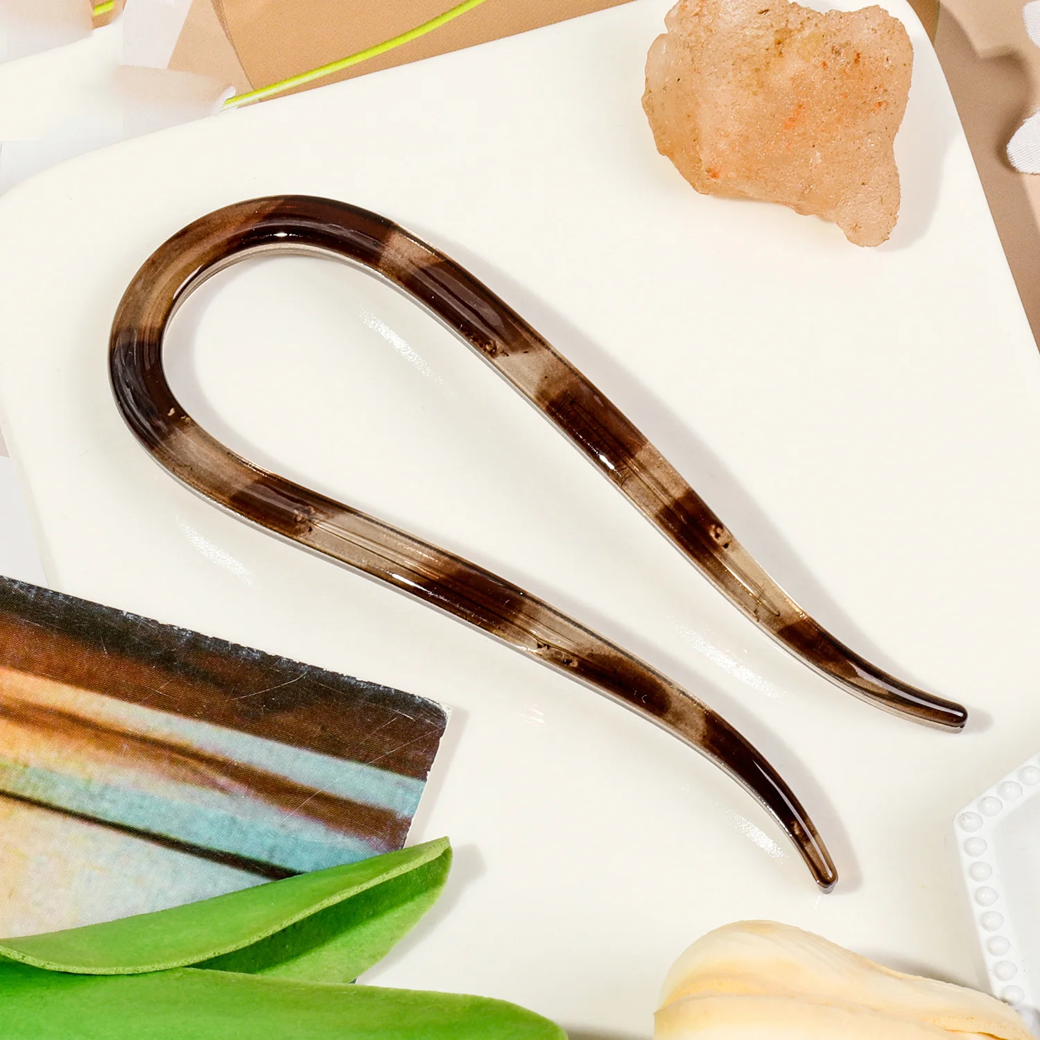 Matte Haargabeln, Haarstäbchen, Ziegenhörner, U-förmiger Haarkamm, Dutt, Haarnadel, Damen und Mädchen, Frisur, Haarschmuck, Stirnband, Frisur – Detail 7