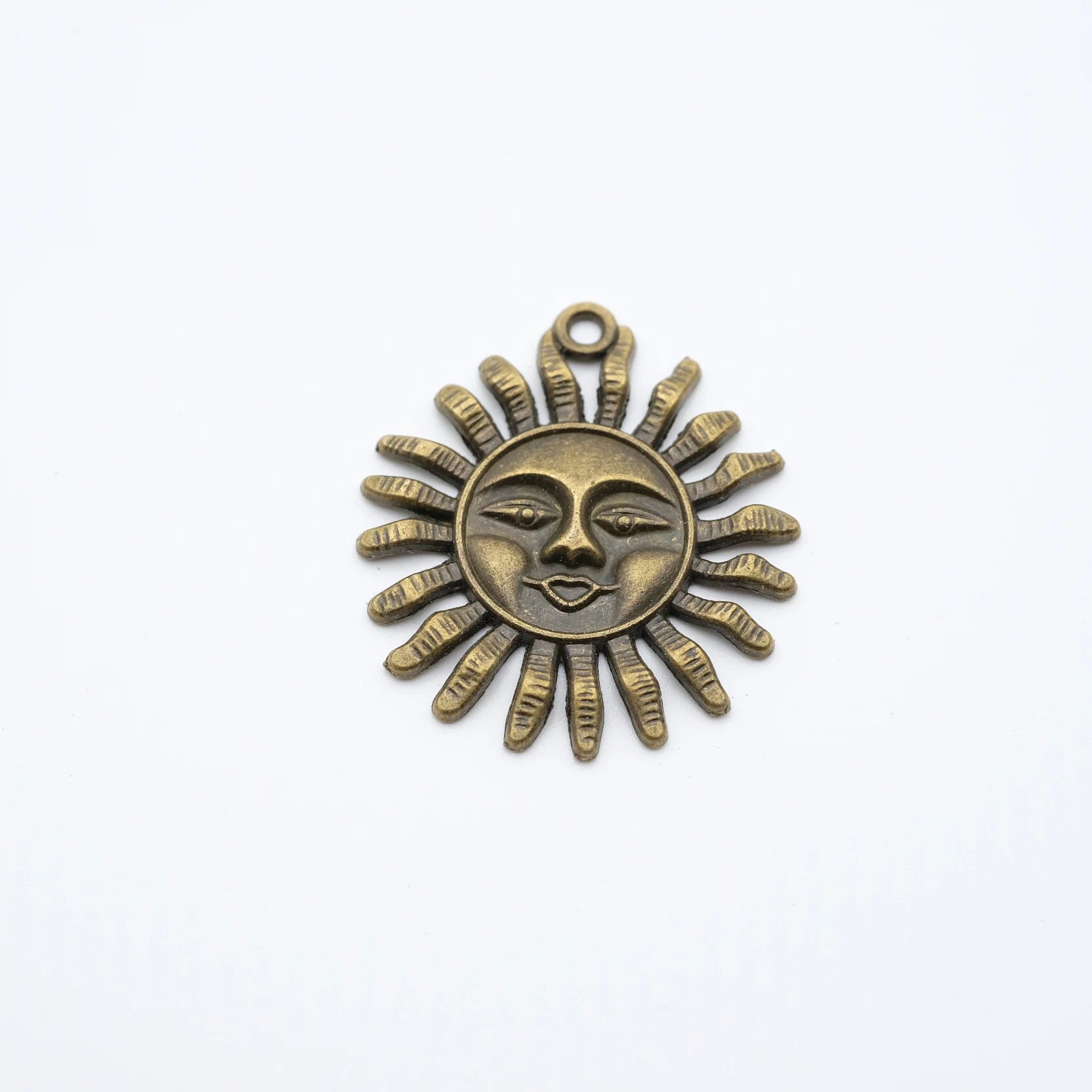No.21 -29 Vintage Metal Pendant Bronze Diy Charm Star Signs Astro Citation Bookmarks Pendant Diary Decoration Necklace Ornament