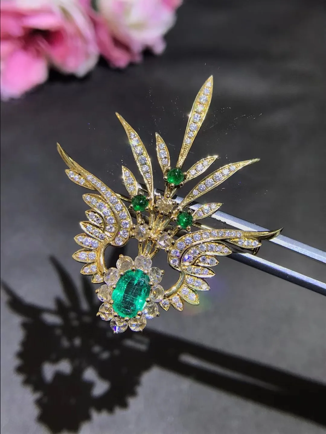 S6ac181c7d4434c178bd8c3c9b2bd2089l natural emerald brooch 18K gold with diamond vintage luxury jewelry fine women jewelry free shipping