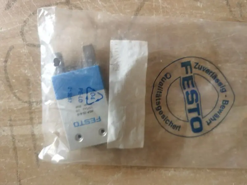 

Новинка! Фотоцилиндр Festo HGP-10-A-B 197542, бесплатная доставка, 1 шт.