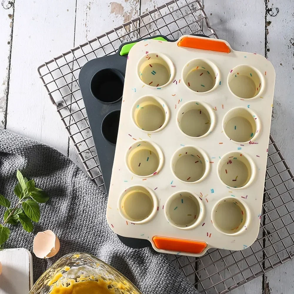 12 Holes Silicone Cake Mold Muffin Cupcake Baking Pan Non Stick Pudding Fondant Muffin Baking Tray Heat Resistant Bread Mould