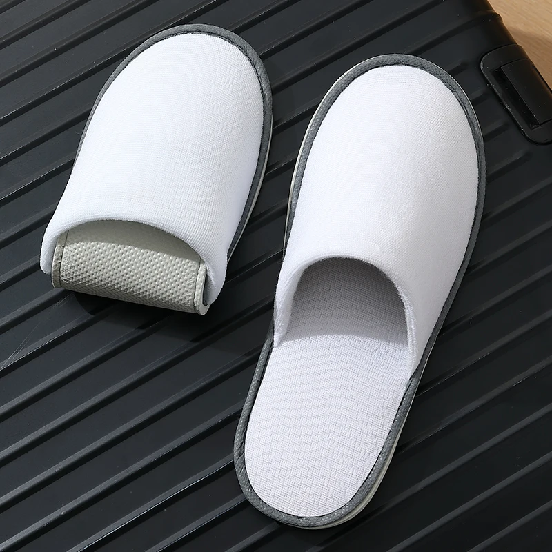 1Pair Portable Travel Foldable Disposable Slippers Men Women Solid Color Flat Sole Home Slippers Man Hotel Beach Slides Shoes soft slippers men shoes