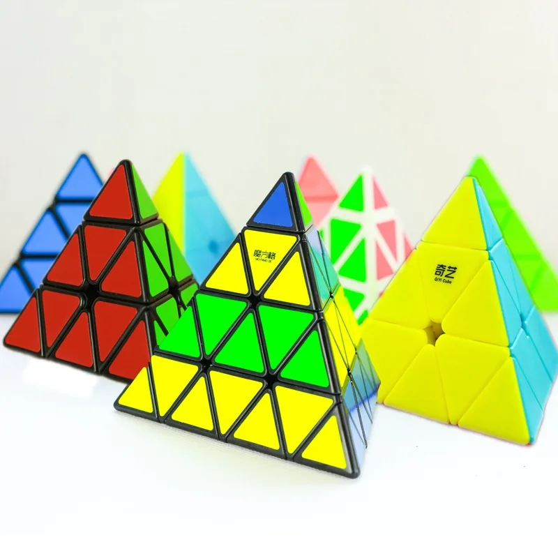 

QIYI Qiming S2 Pyramid 3x3x3 Magic Cube Professional Cubo Magico Puzzle Toy For Children Kids Gift Toy Children's Puzzle Cube