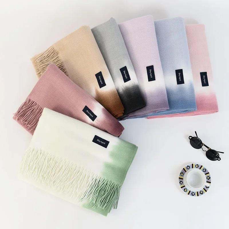 

Fashion Elegant Gradient Cashmere Scarf Women Winter Luxury Brand Pashmina Shawl Classic Tassel Scarves For Ladies foulard femme