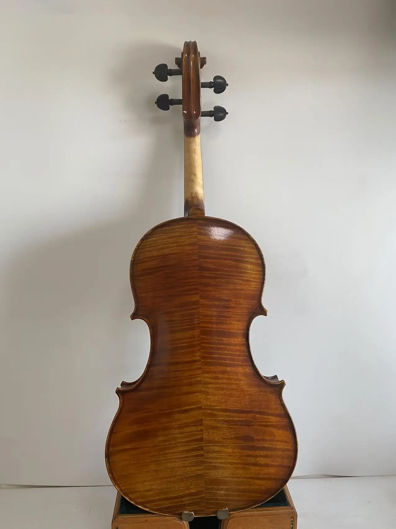 Master 15.5&rdquo; Ornati model flamed maple back spruce top hand carved 3585