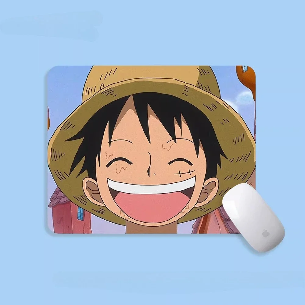 애니메이션 2차원 사무실 데스크탑 매트 E-스포츠 게임 키보드 패드 고화질 원피스 주변기기 가죽 마우스 패드