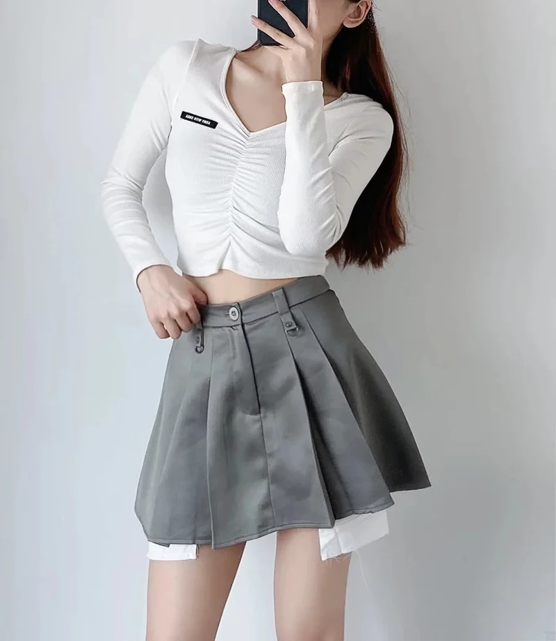 Women Pleated Mini Skirt With Pepping Underpants