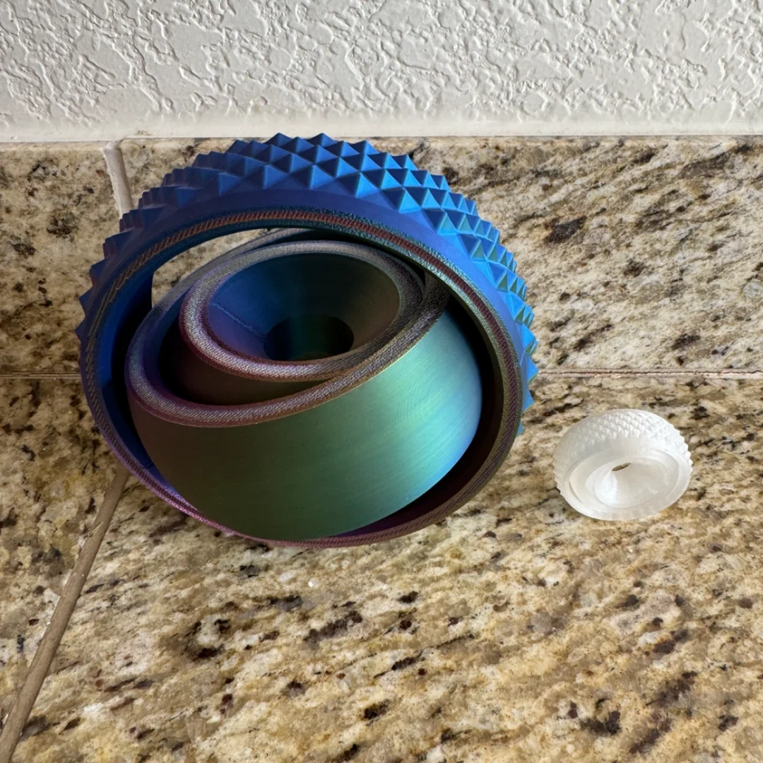 Fingertip Gyroscope Toy 3D Printed Rotating Ball Toy O-Shaped Universal Fingertip Gyroscope Gravity Rotation Anxiety Relief Decompression Cool Toy