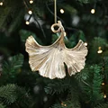Ginkgo leaf