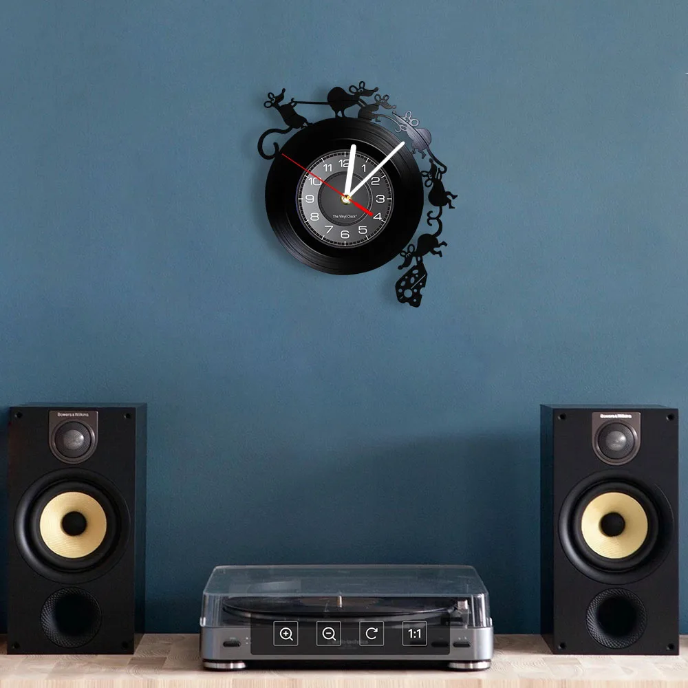 Adorable Mouse and Cheese Game Wall Art Wall Clock Vinyl Record Wall Clock Mouse Rat Gift Children Room Decorative Clock Watch 4