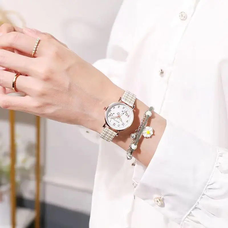 

New Fashion Women Men Quartz Watch Mens Women Watches Luxury Classic Retro Big diamond Wristwatches