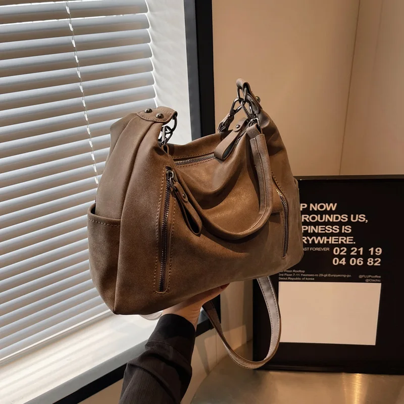 

Simple Commute Bag Female 2023 New Advanced Texture Frosted Vintage Shoulder Bag Large Capacity Crossbody Tote Bag