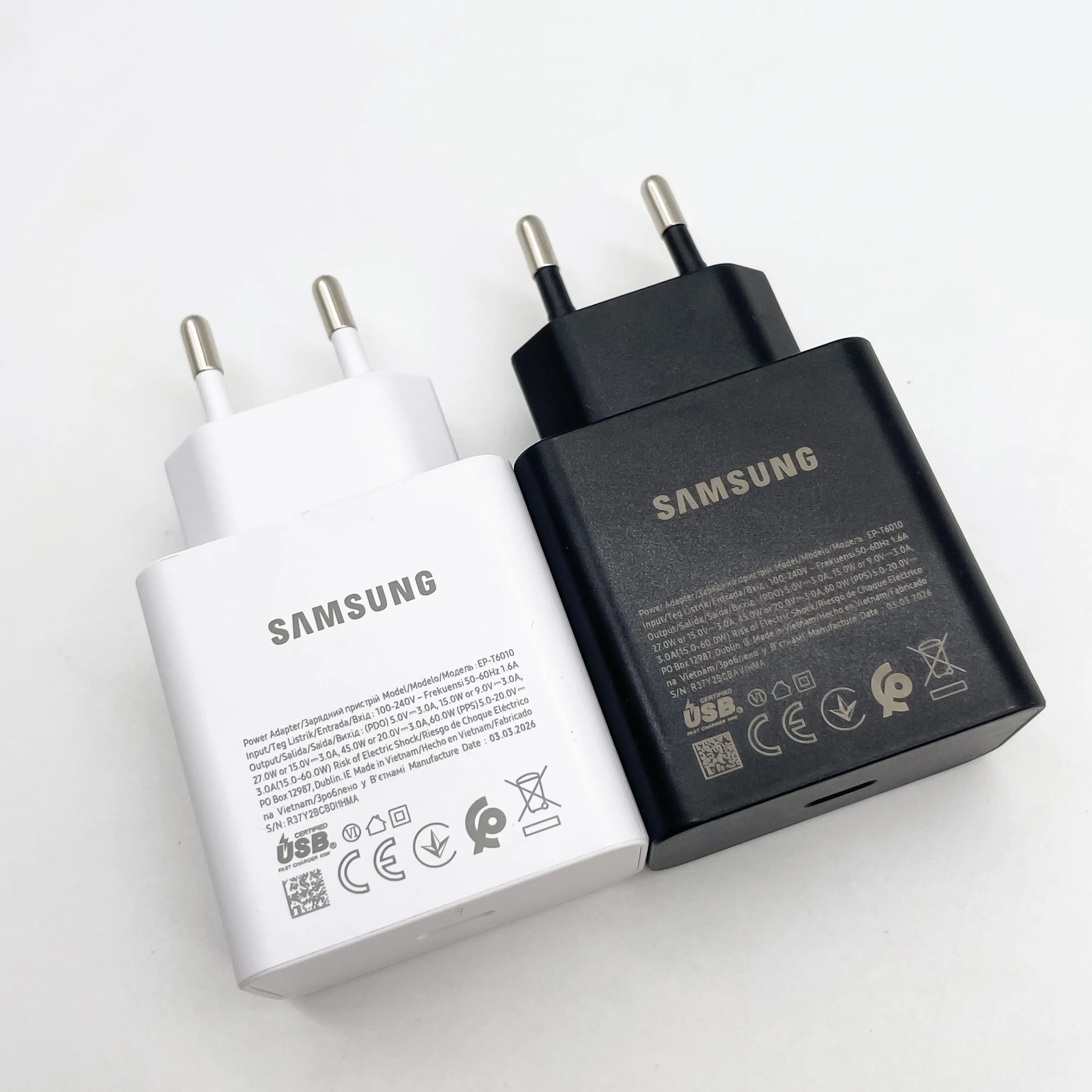 Ultra-Fast 60W PD Charger with 1.8M USB-C Cable