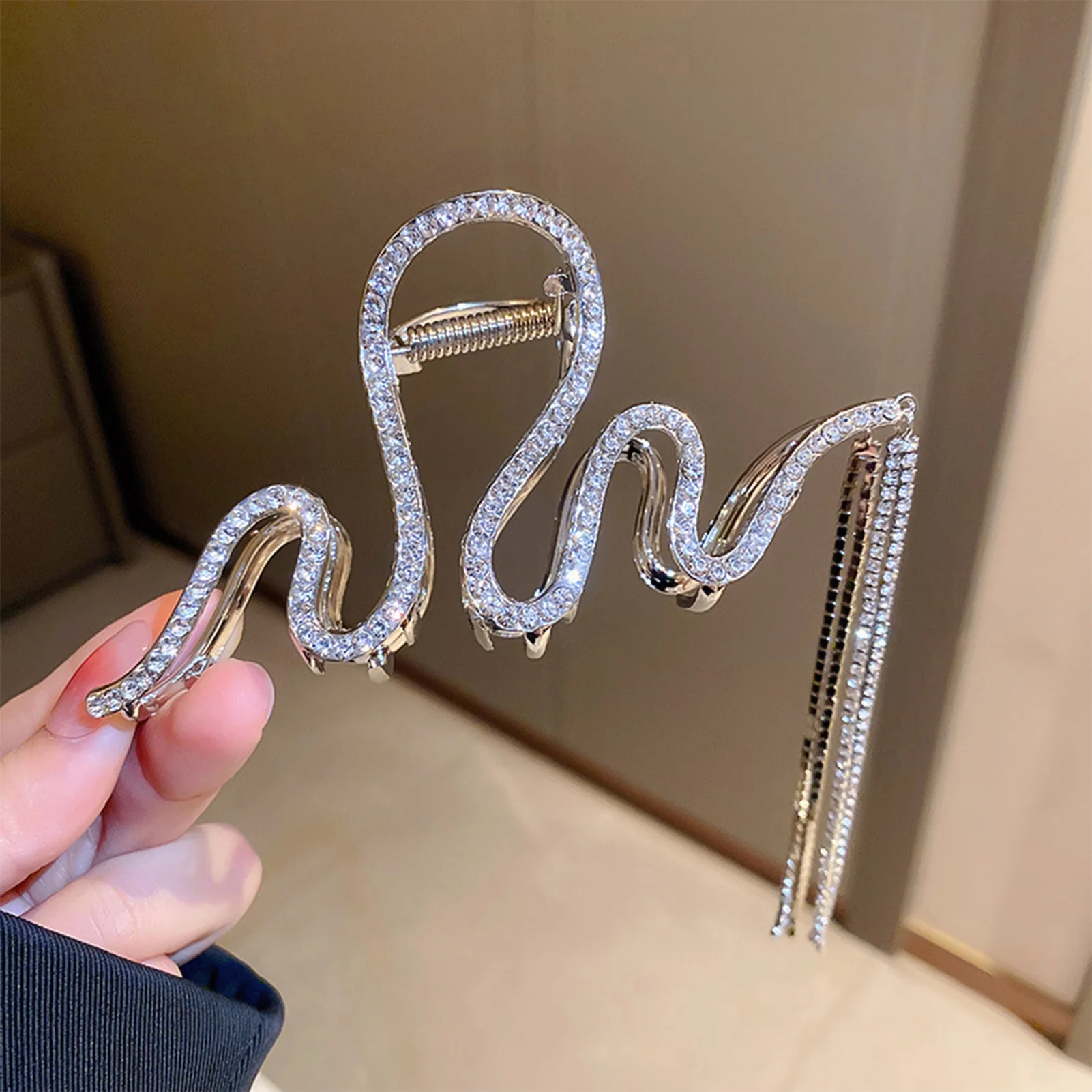Große Schlangenform Hai Clip Strass Haarklammer für Frauen Mädchen Party Hochzeit Abschlussball Haarschmuck – Detail 8