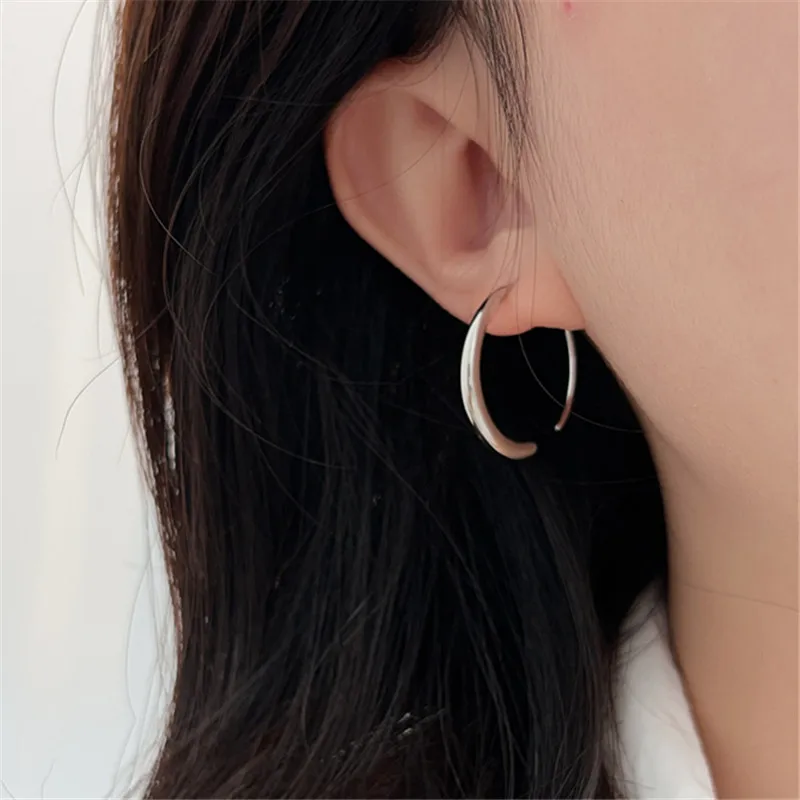 

Серьги-кольца женские с покрытием из серебра 925 пробы