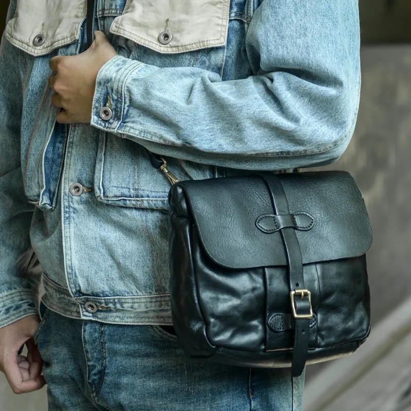 Retro fashion  luxury designer natural real leather men black hot sale messenger bag outdoor daily work ipad shoulder bag male