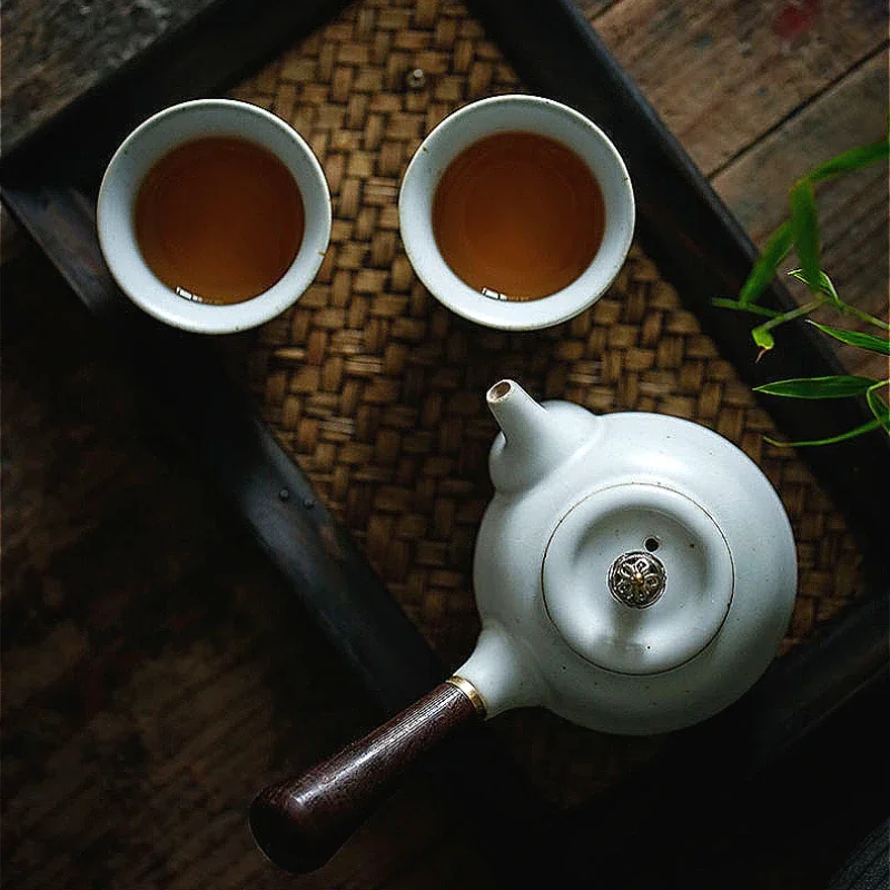 Japanese-style coarse pottery side handle pot antique wooden handle teapot kung fu tea set household teapot lettering retro