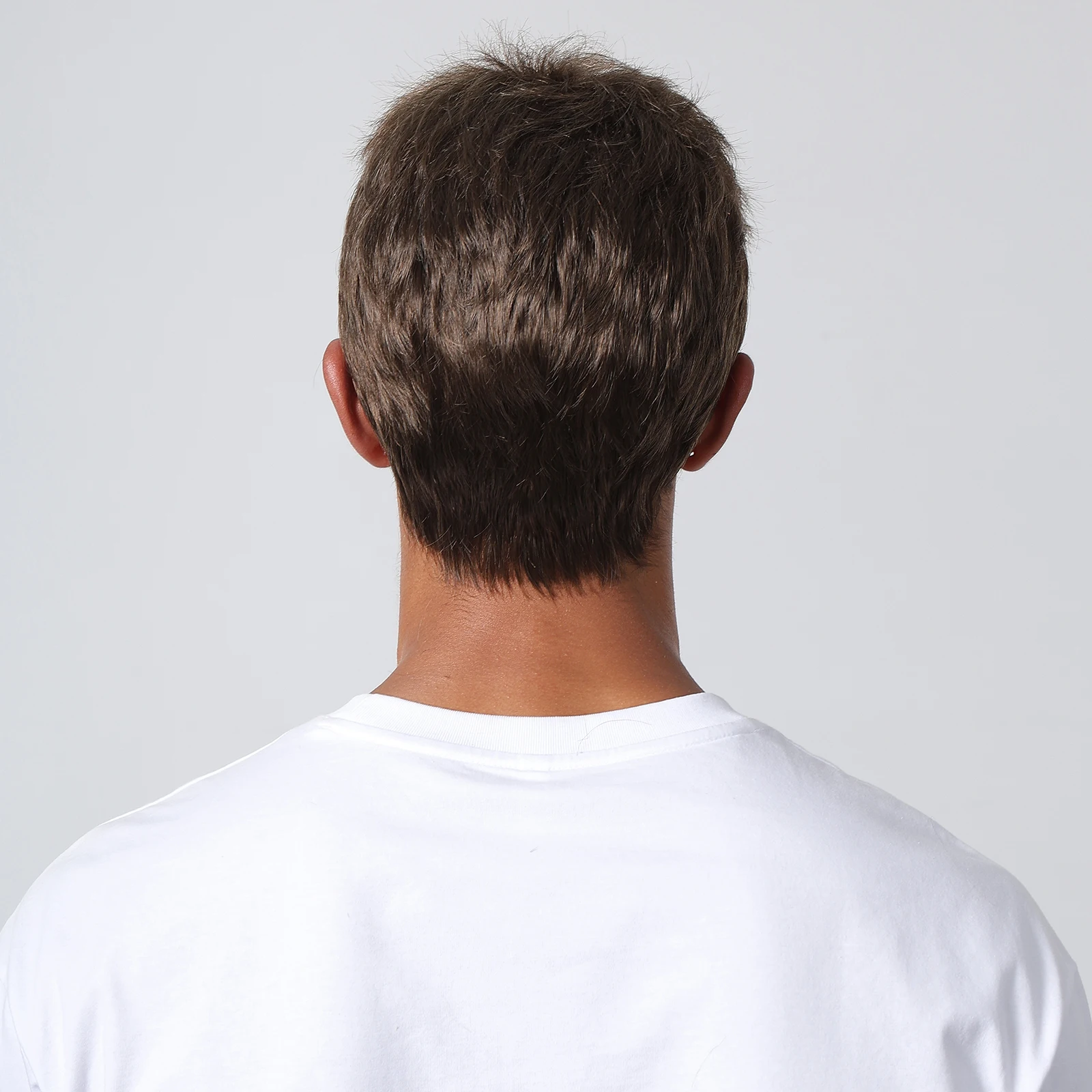고품질 Dark Brown 남성용 합성 가발에서 비밀을 밝혀보세요