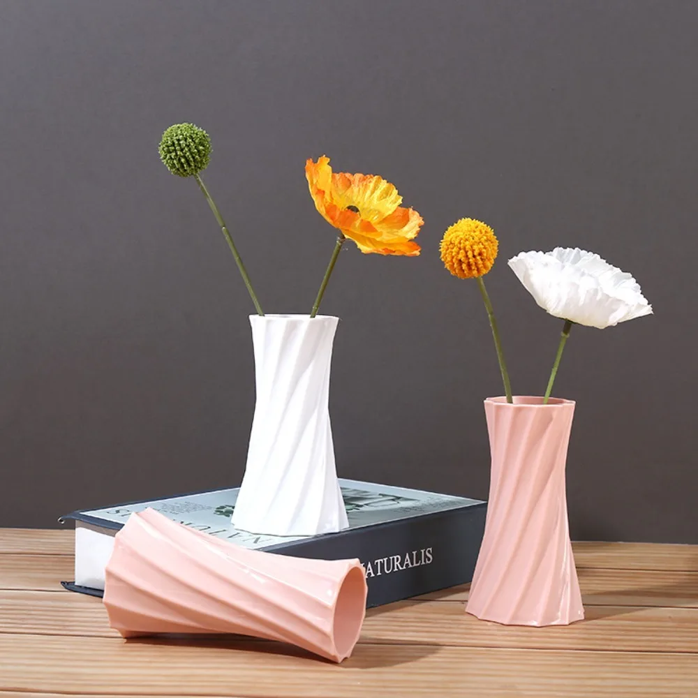 Diamond Shaped Flower Vase New Imitation Ceramic Spiral Design Flower Pot Plastic Nordic Style Flower Arrangement Living Room