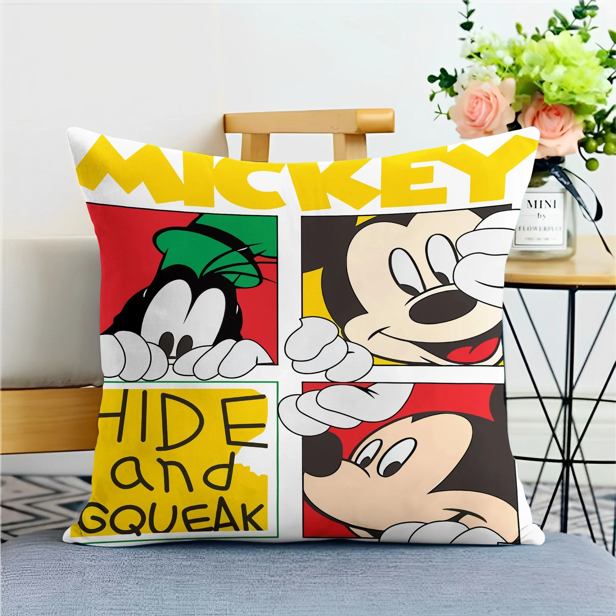 thumbnail image 1 of Funda de almohada de Mickey Mouse de Disney para sala de estar, sofá, oficina, funda de cojín súper suave, decoración para el hogar, dormitorio y habitación, regalo para niños, 1 of 5