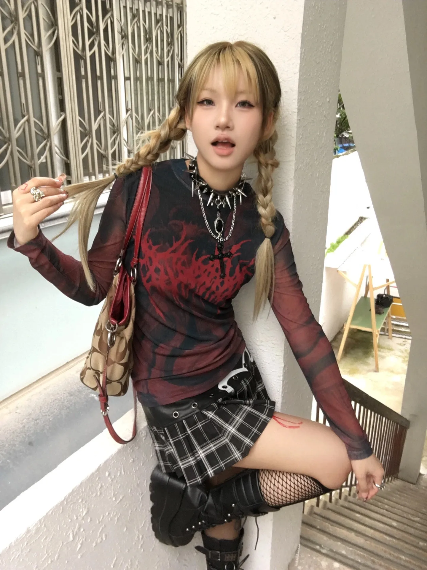 Karrcat Grunge Aesthetics Tattoo Print T-Shirt Vintage Gothic Red Mesh Tops Trashy Y2k Langarm Sheer Tops Punk Alternative – Detail 6