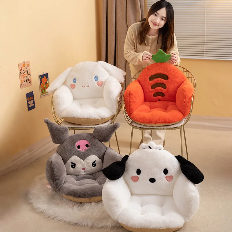 

Sanrio мультфильм Cinnamoroll зимняя плюшевая наполовину окруженная черная курьерская мебель для общежития офиса Нескользящая подушка для стула
