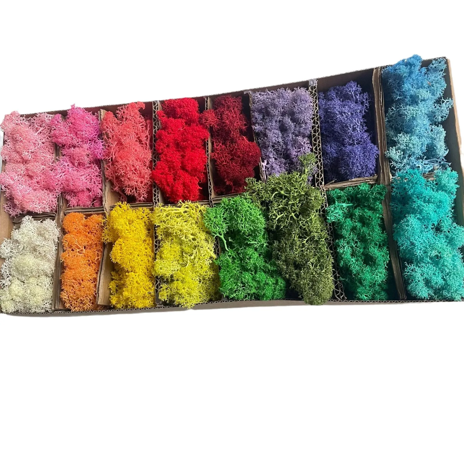 Artificial Green Plants Polyester Moss Grass for Home and Garden Decoration
