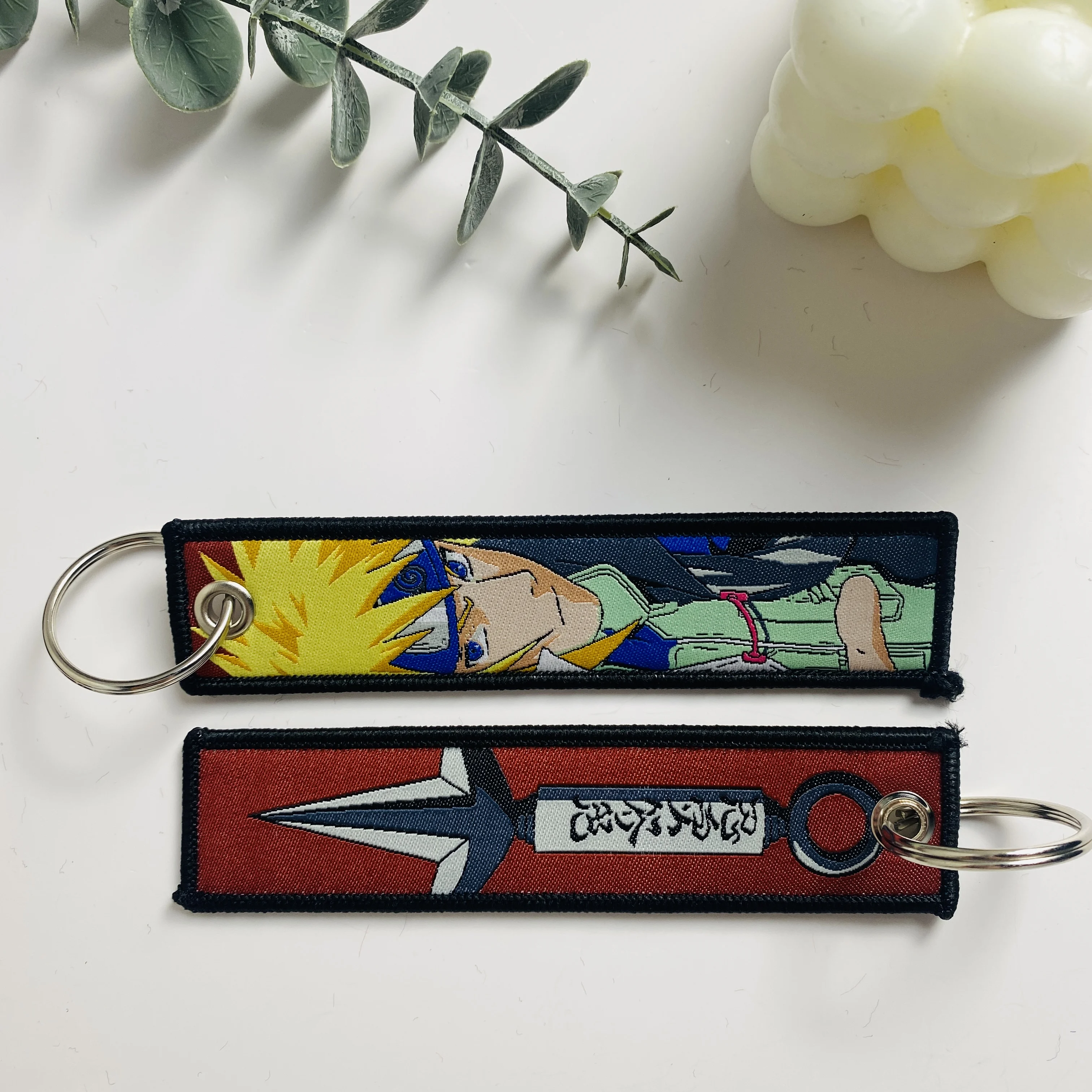 Anime Charakter Coole Schlüsselanhänger Stickerei Schlüsselanhänger für Motorräder Autos Tasche Rucksack Schlüsselanhänger Mode Schlüsselanhänger Souvenir Geschenke – Detail 9