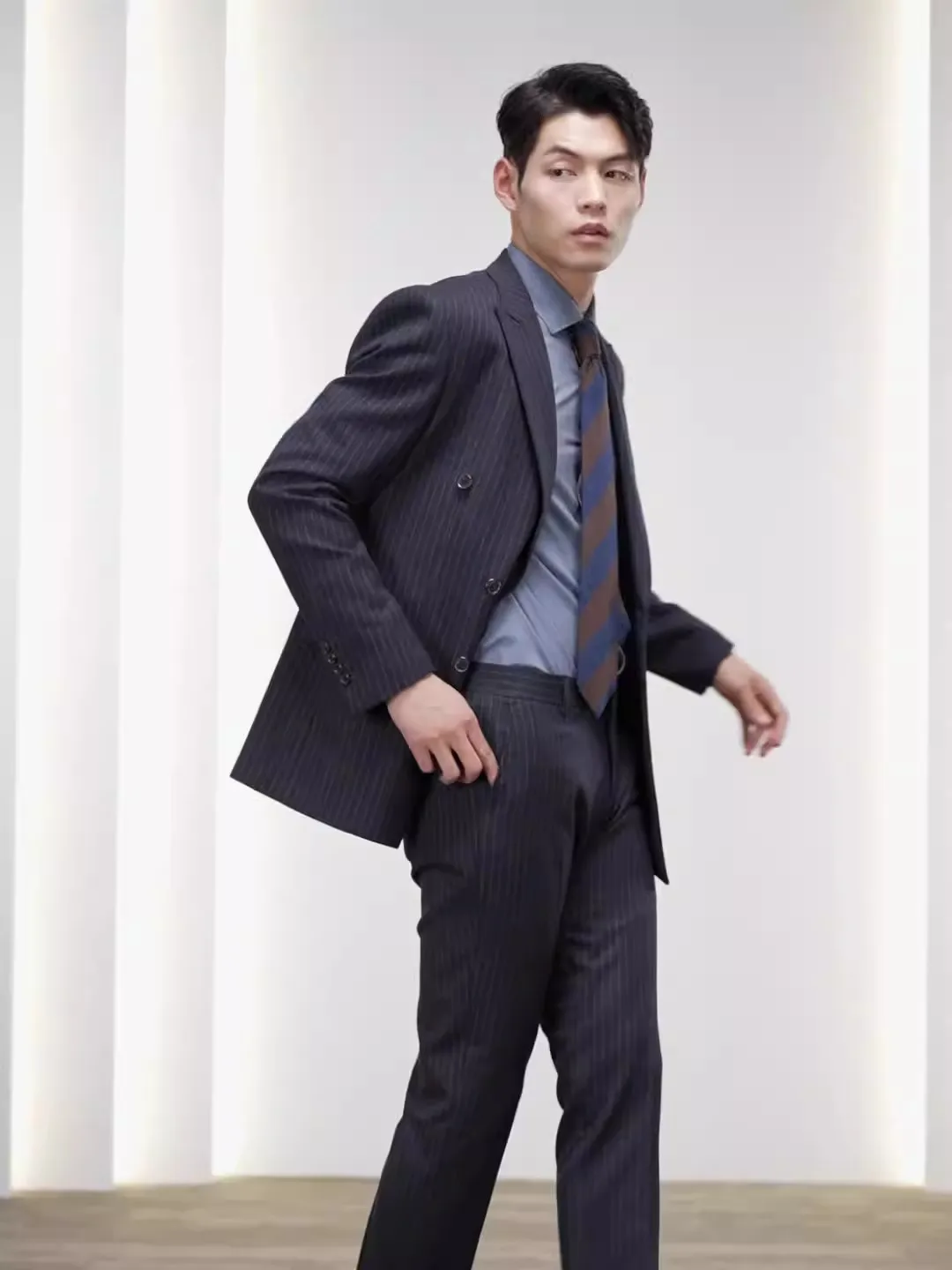 

K-Lightweight breathable casual small suit jacket for summer
