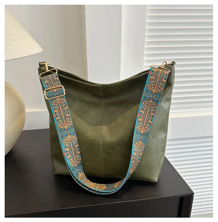 Wide Geometric Strap Shoulder Bag Large Capacity Crossbody