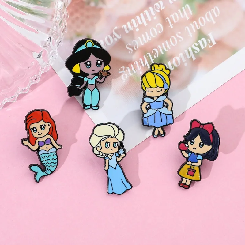 

New Disney Cartoon Brooch Anime Character Snow White Mermaid Elsa Princess Theme Trendy Metal Badge Children's Birthday Gift