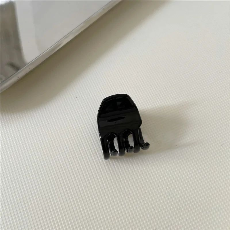 07 small black