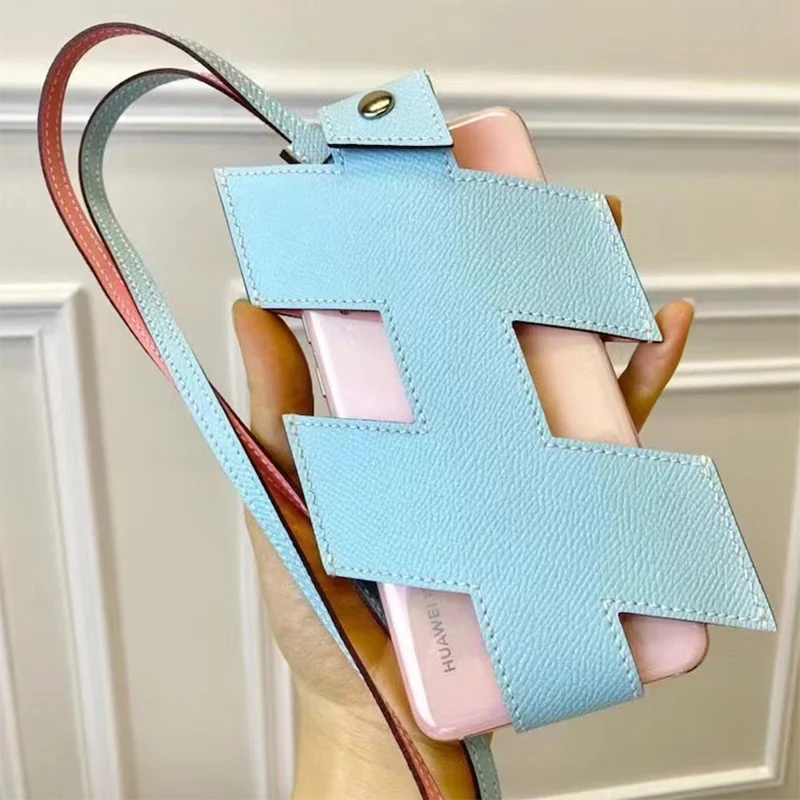 thumbnail image 1 of Funda protectora de cuero Epsom H hecha a mano, funda protectora para teléfono móvil, 1 of 4