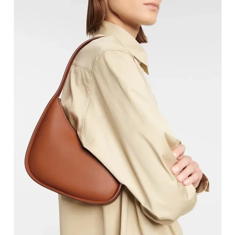 

Crescent Leather Women's Bag Summer 2023 New Shoulder Niche Design Premium Texture Hundred Fashion Underarm Bag