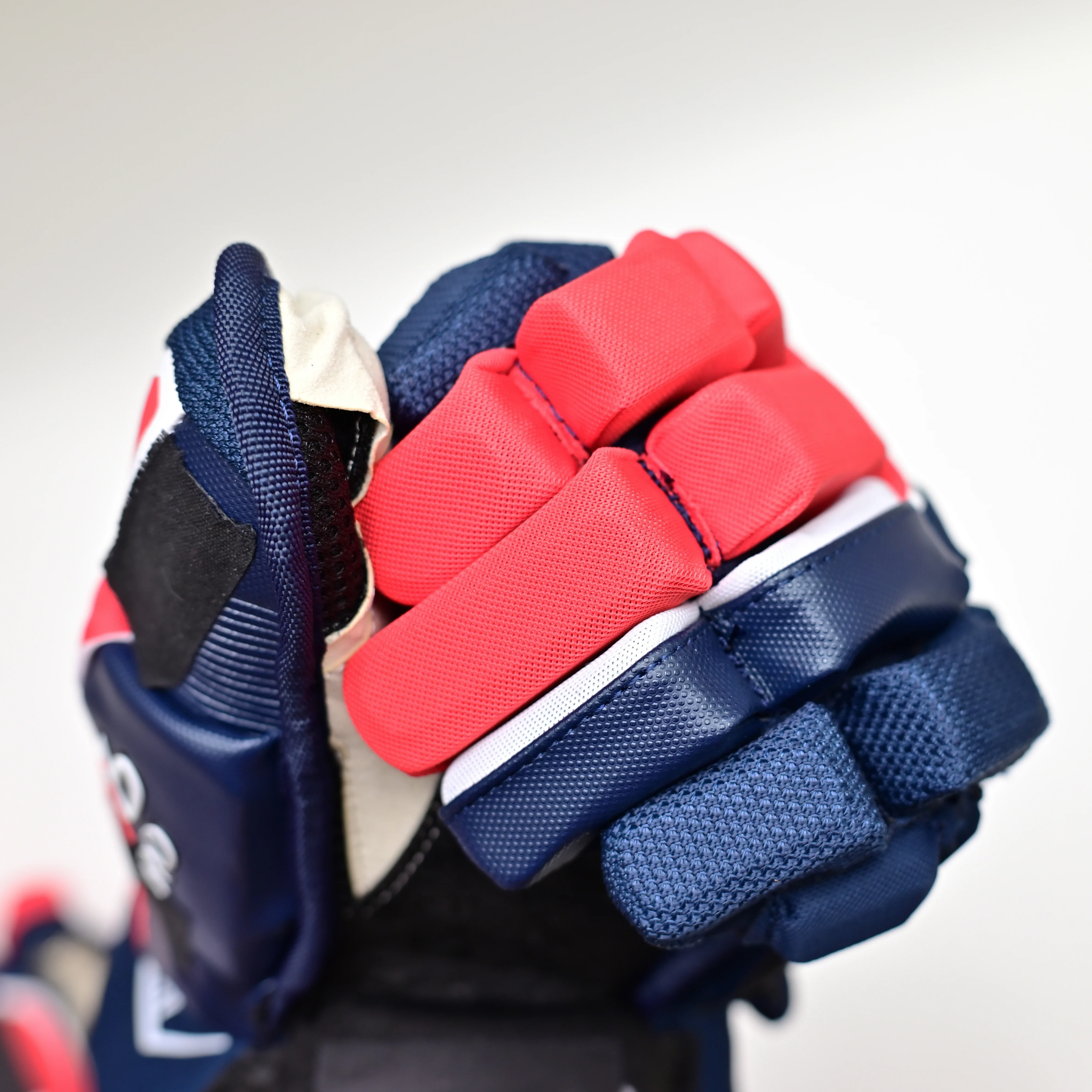 Ice Hockey Gloves 1-pairs 14" Professional Athlete Hockey Glove CC Brand FT6