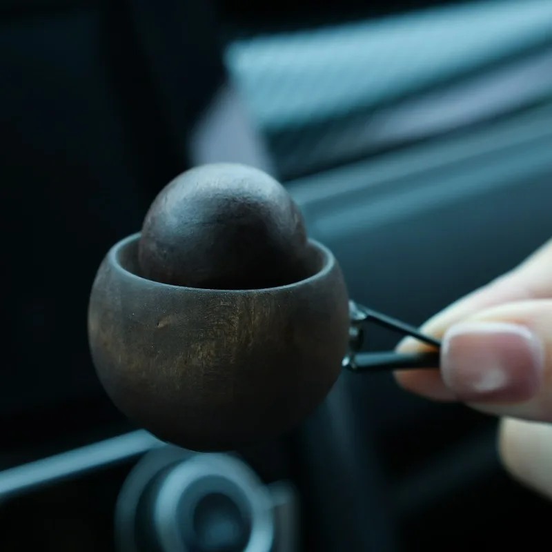 Wood Car Air Freshener Egg Shape Vent Clip Diffuser for Essential Oils Car Vent Accessories Eco-Friendly Odor Eliminator