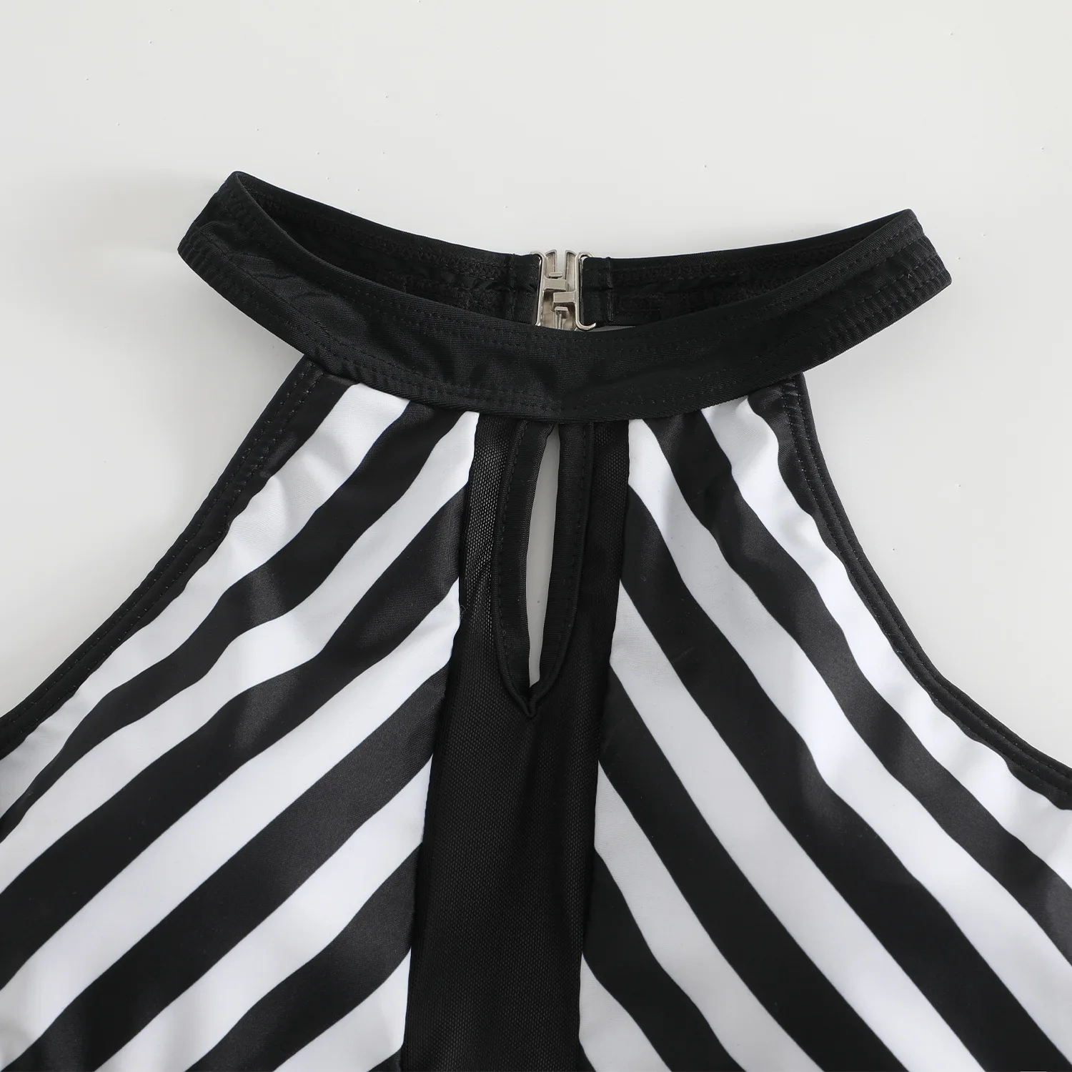 Рисунок 6 - Цельный купальник бикини 5XL для женщин