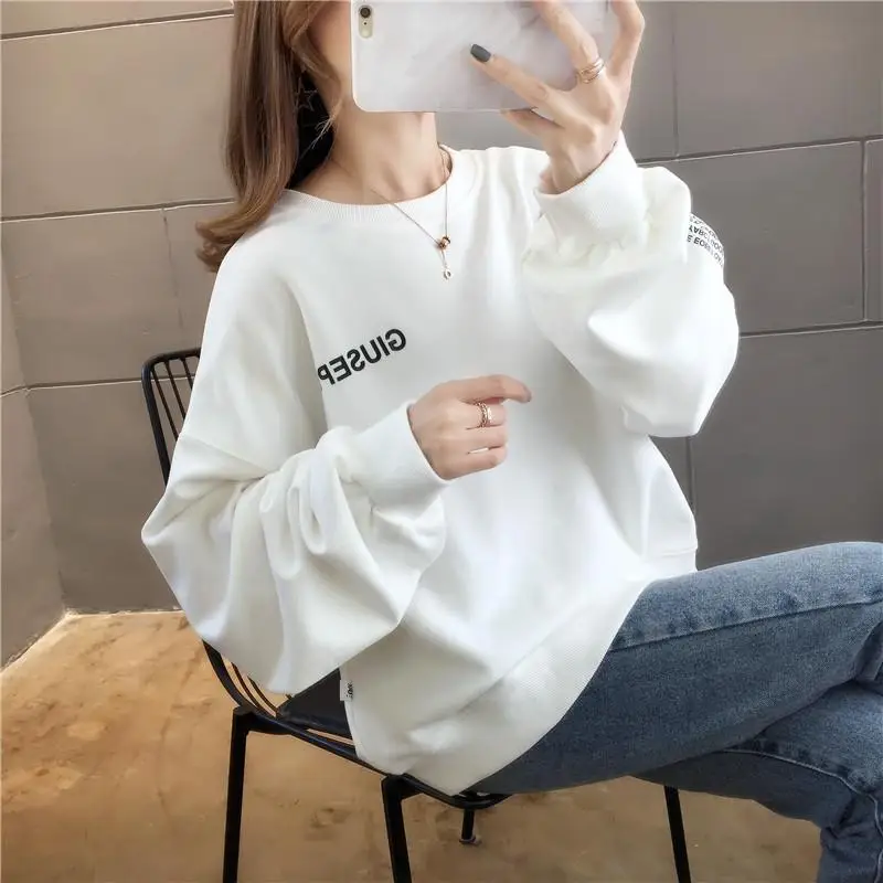 Fashionable Women's Hooded Sweatshirt with Embroidery and Loose Fit for Autumn and Winter