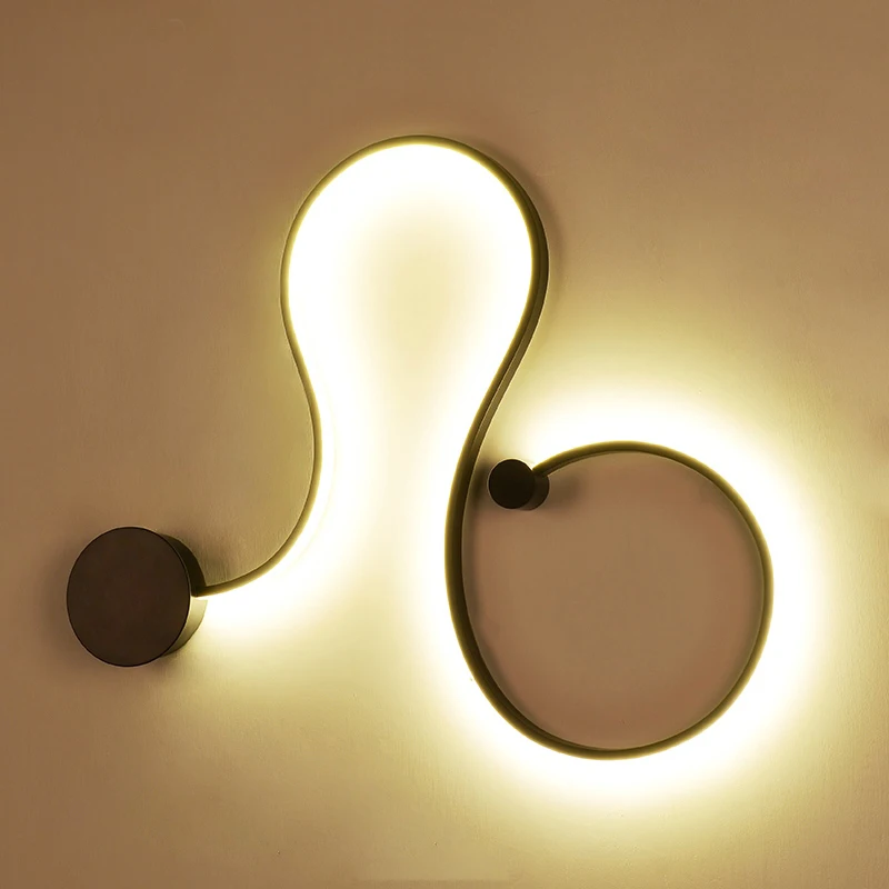 Ava Minimalistic Wall Light