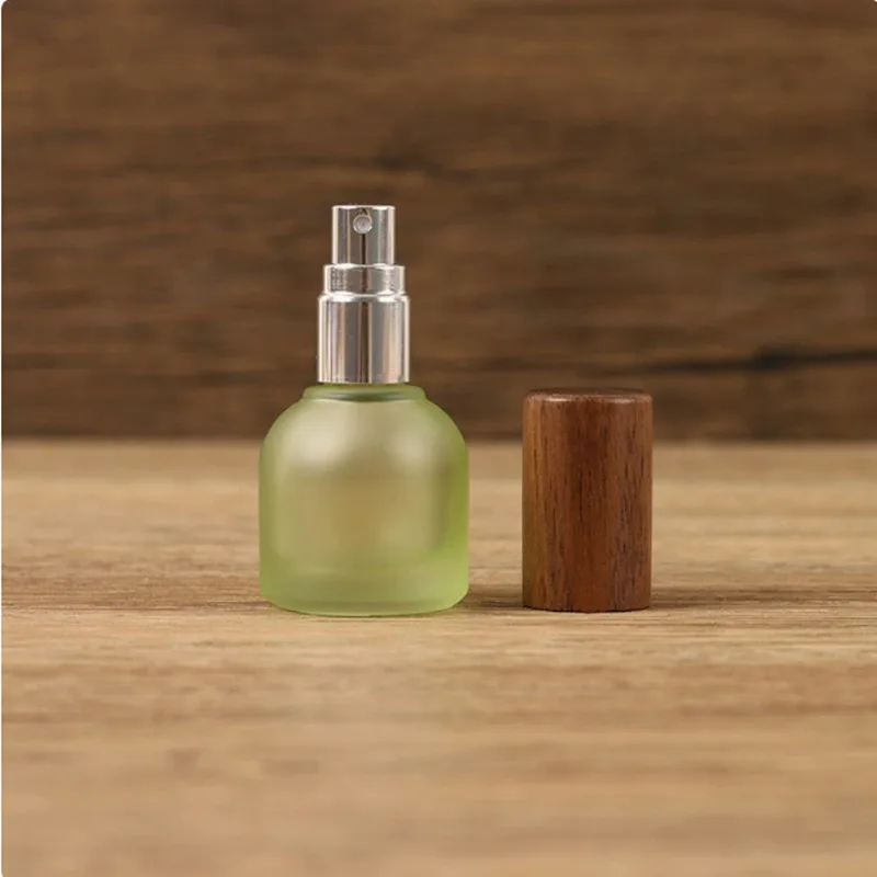 10/30pcs 10ml Refillable Perfume Spray Bottles | Premium Glass Mini Parfum Atomizers fo... - SKU RPSB1744 - UGI Packaging