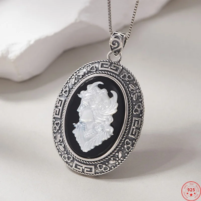 

S925 Sterling Silver Charms Pendants for Women Men New Fashion Emboss Pattern Black Agate Queen's Portrait Jewelry Free Shipping