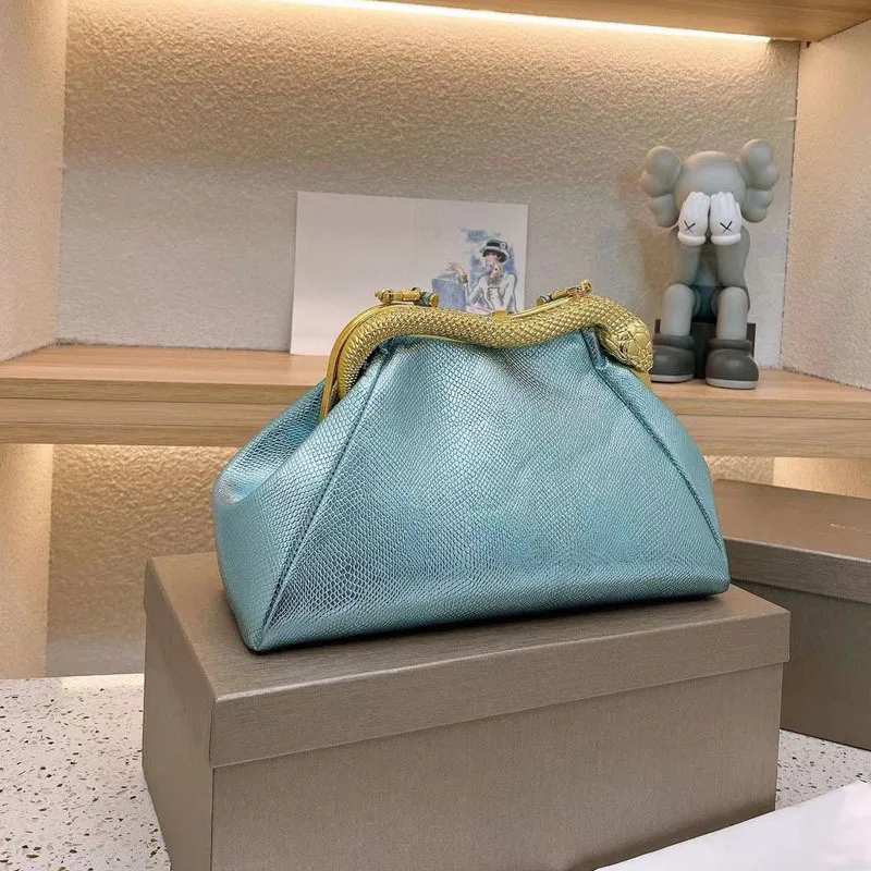 Luxury Brand Women's Shoulder Bag Crossbody Snake Head Button Clutche Y2k Chain Trendy Fashion Street Shooting Office Commuting